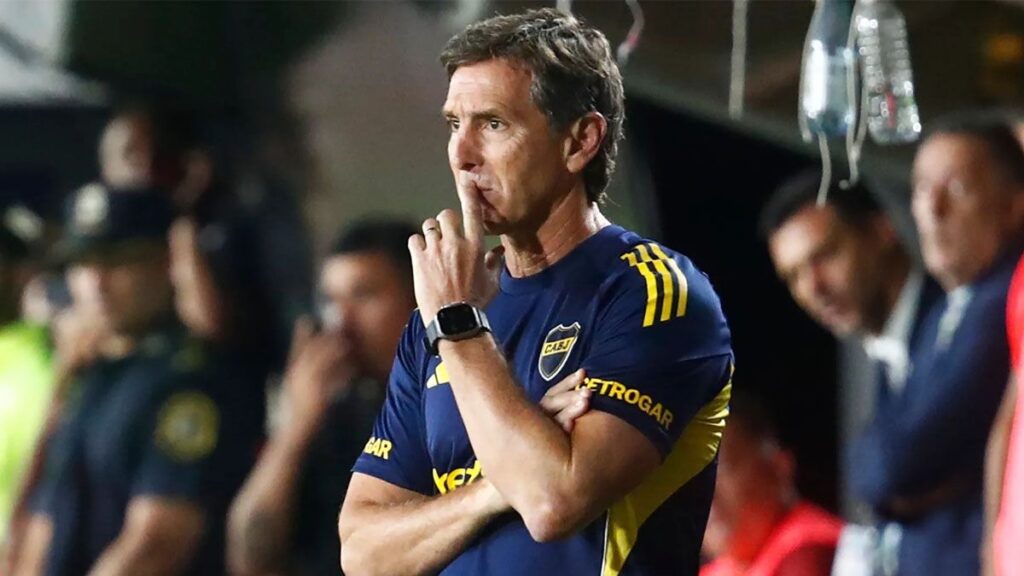 Claudio Úbeda durante su etapa como entrenador